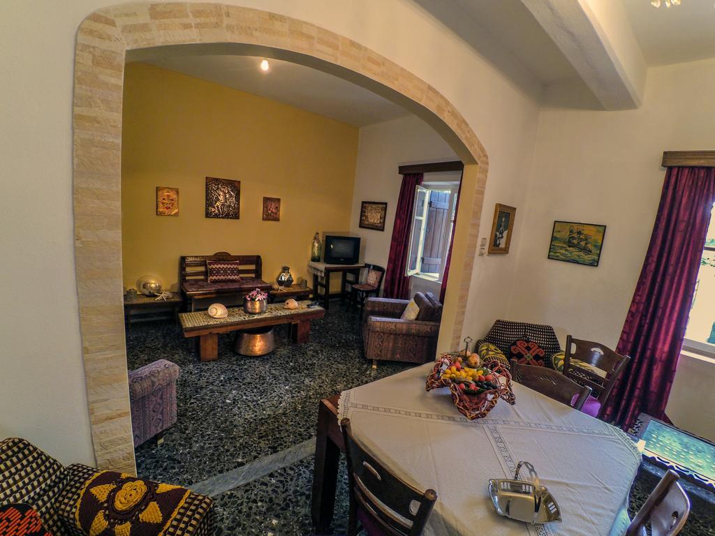 Venezian Castle House Apartment Kissamos Exterior photo